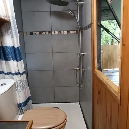Et Mobile Home, Au Sein Du Maquis Corse Avec Piscine Privative 9mx4m